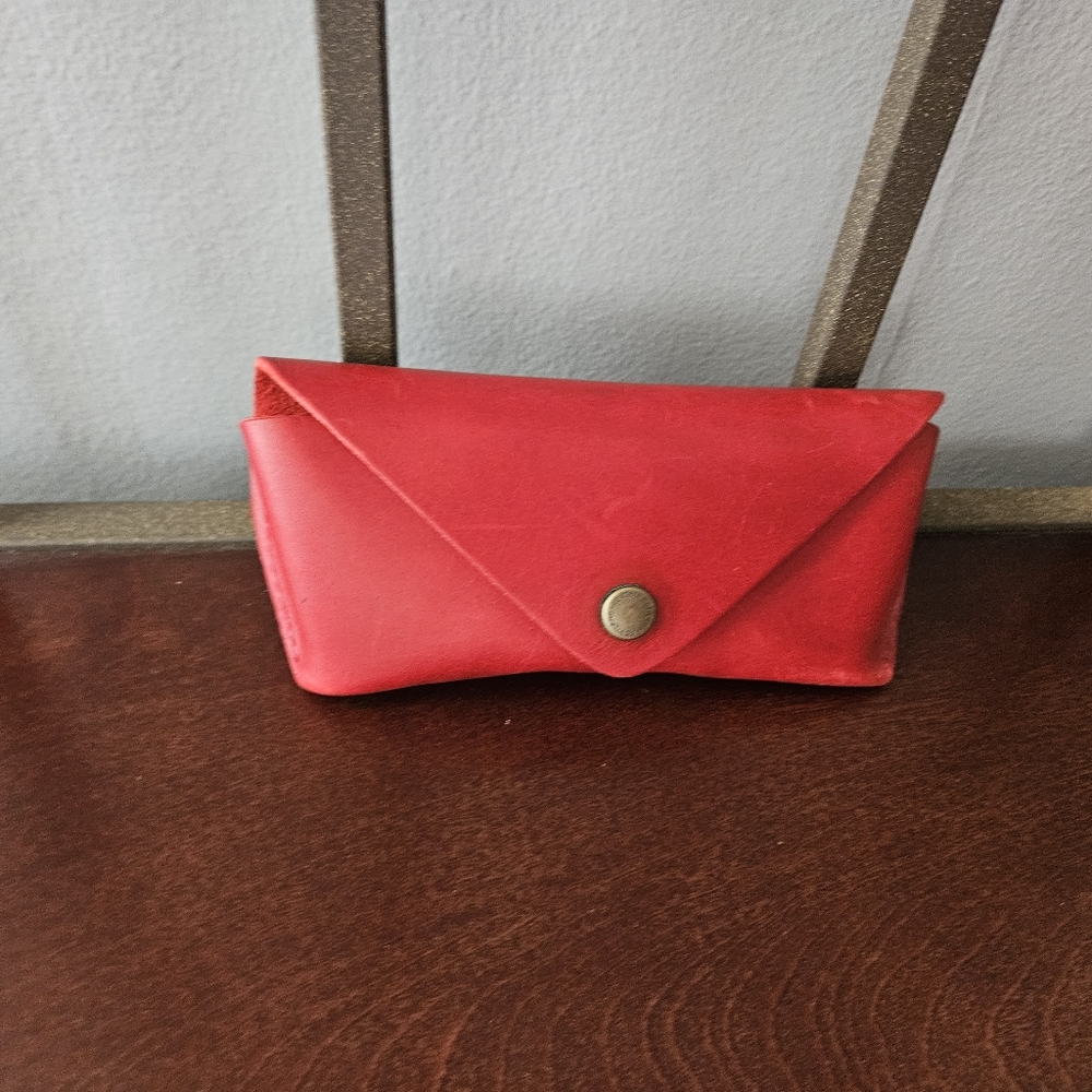 Portland Leather Eyeglass Case Red
